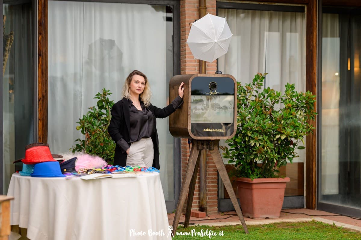 Stampa istantanea personalizzata photo booth — formato 10x15 con grafiche a tema